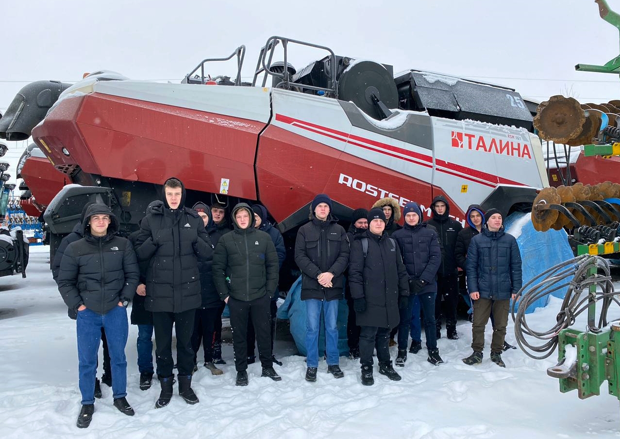 Студенты Инсарского аграрного техникума побывали на экскурсии в ЗАО  «Мордовский бекон» - Атяшево